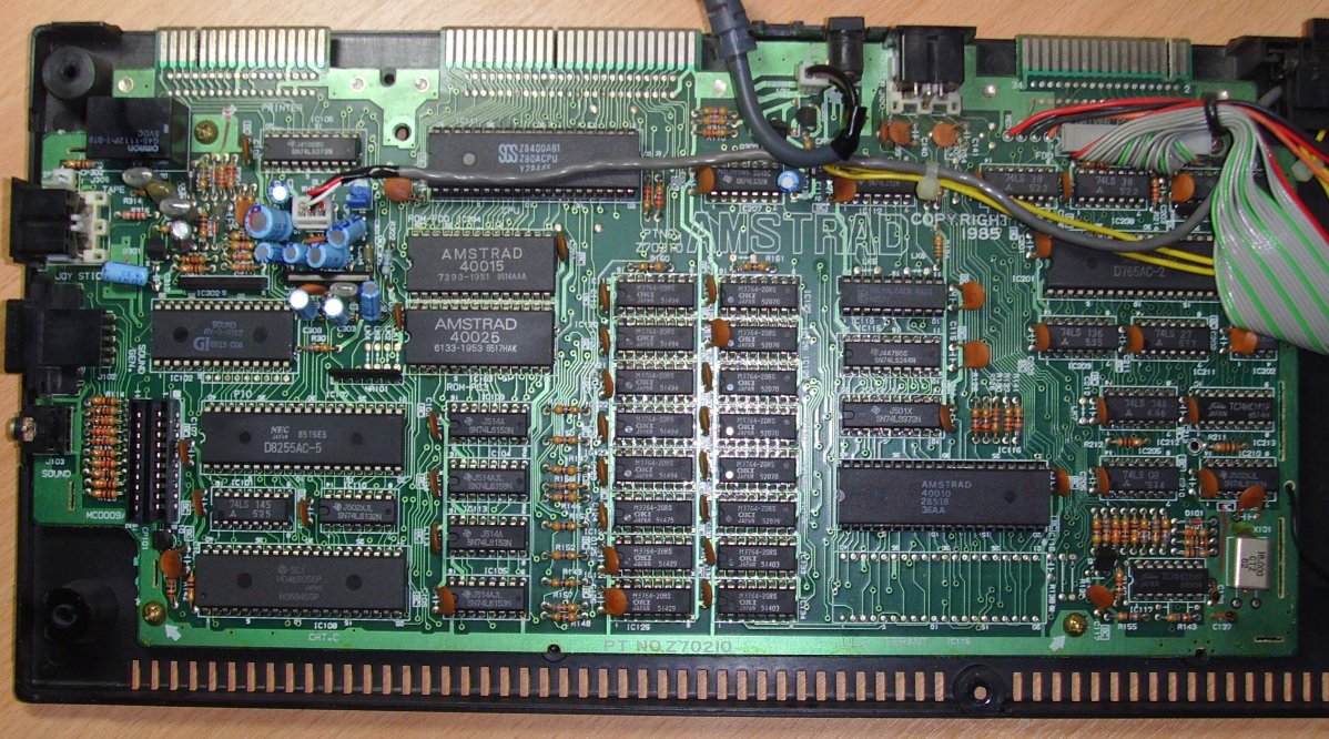 Amstrad CPC6128 - Revision 1-210 Motherboard