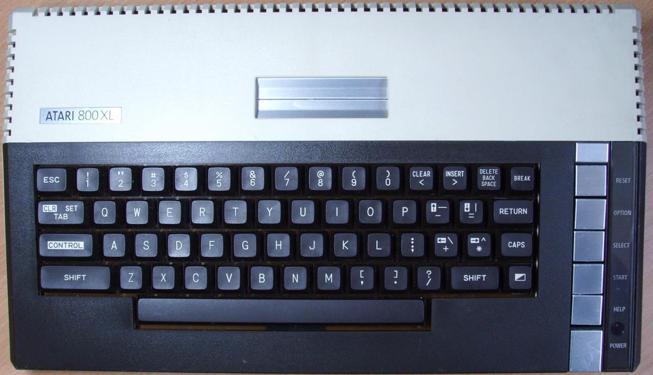 Atari 800XL - Original Case