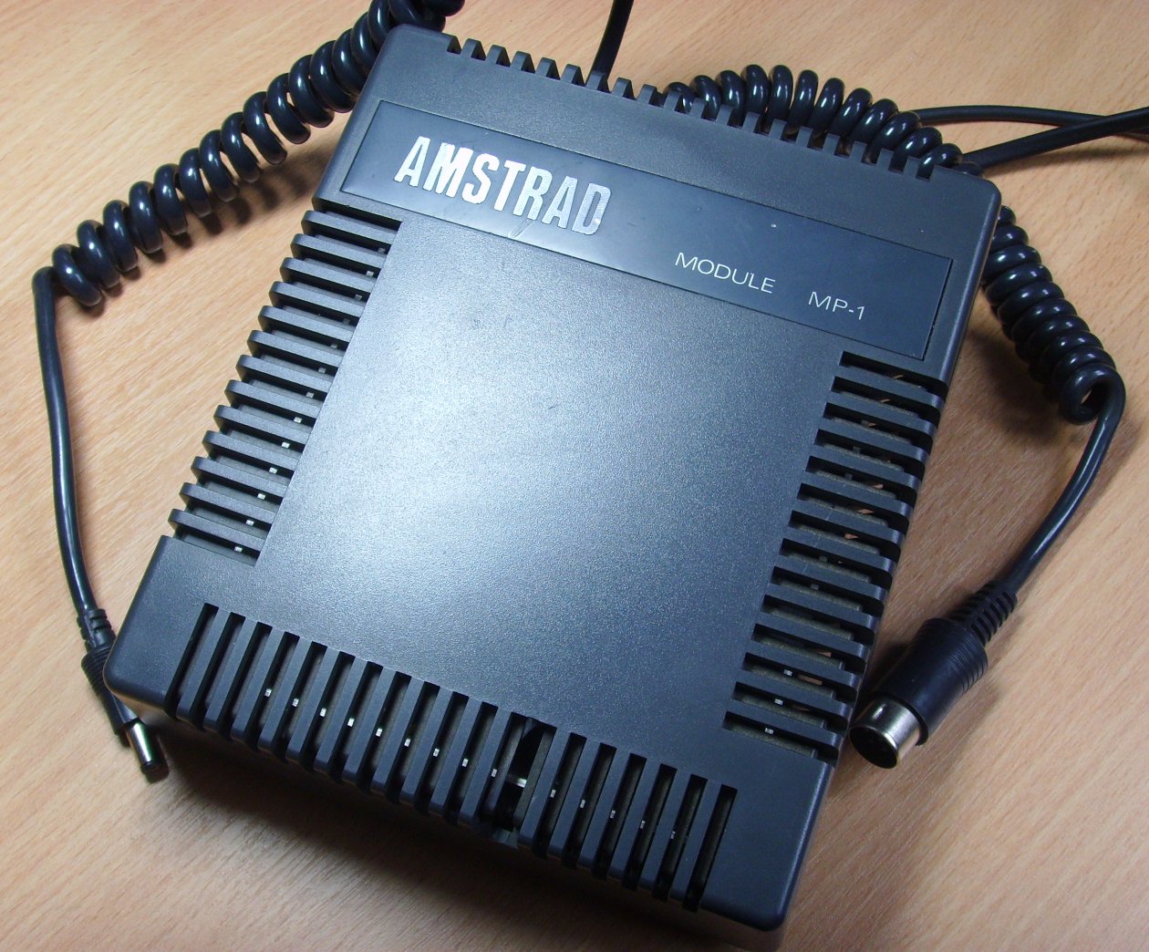 Amstrad CPC464 - MP-1 Modulator/Power Supply