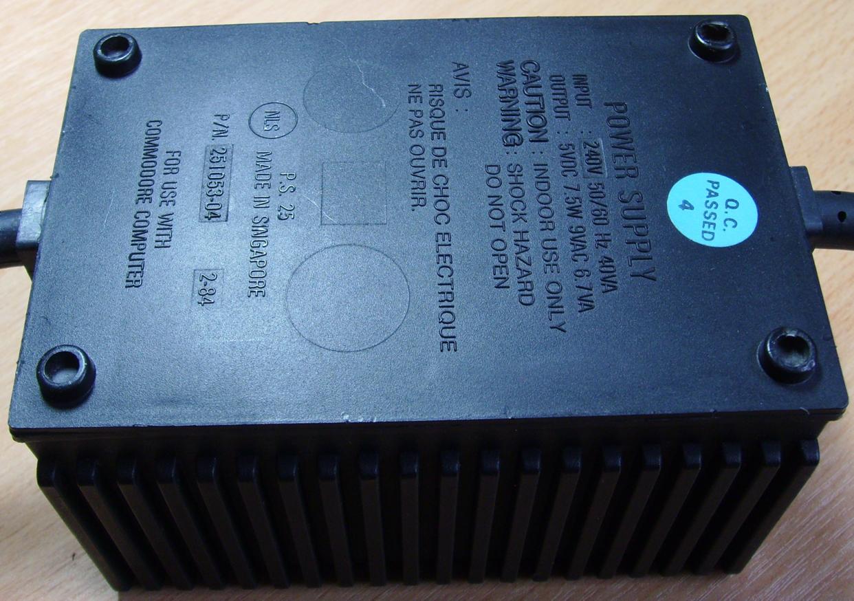 Commodore 64 - Dee Van Power Supply Unit Back (Black)